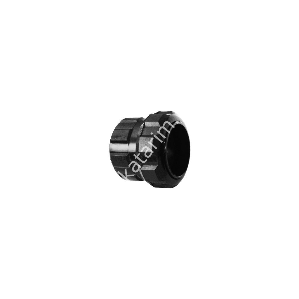 Ø 38 mm PVC boru birleştirme parçası