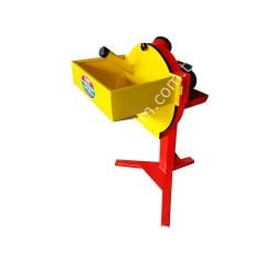 550 kg/saat kapasiteli 3 Hp yem kırma makinesi, üç ayaklı