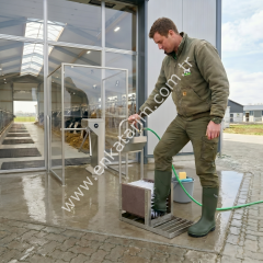 Çiftlik kullanımı için komple çizme temizleyici